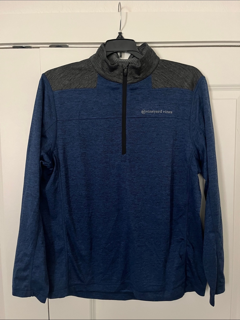 Vineyard Vines Blue and Gray Lightweight Quarter-Zip Performance Pullover